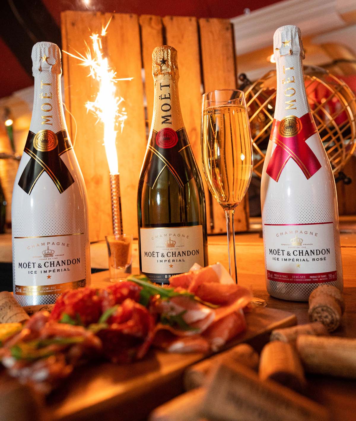 Vier jouw feestje bij feestlocatie Tapas Bar 1572 in Brielle! Vier jouw feestje bij feestlocatie Tapas Bar 1572 in Brielle!